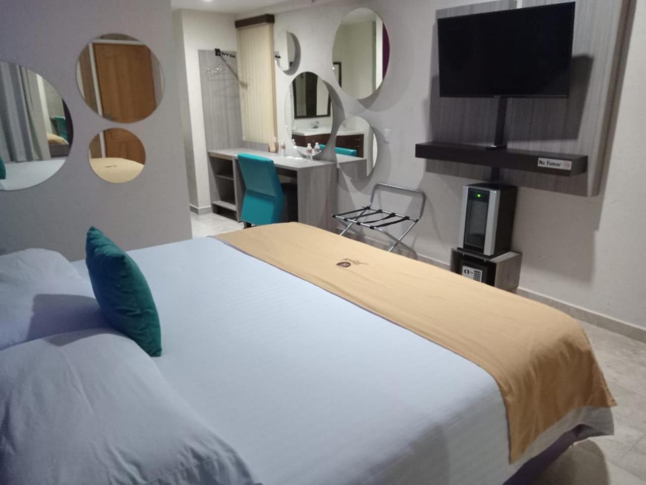 Hotel Yahalis Jilotepec de Abasolo Esterno foto