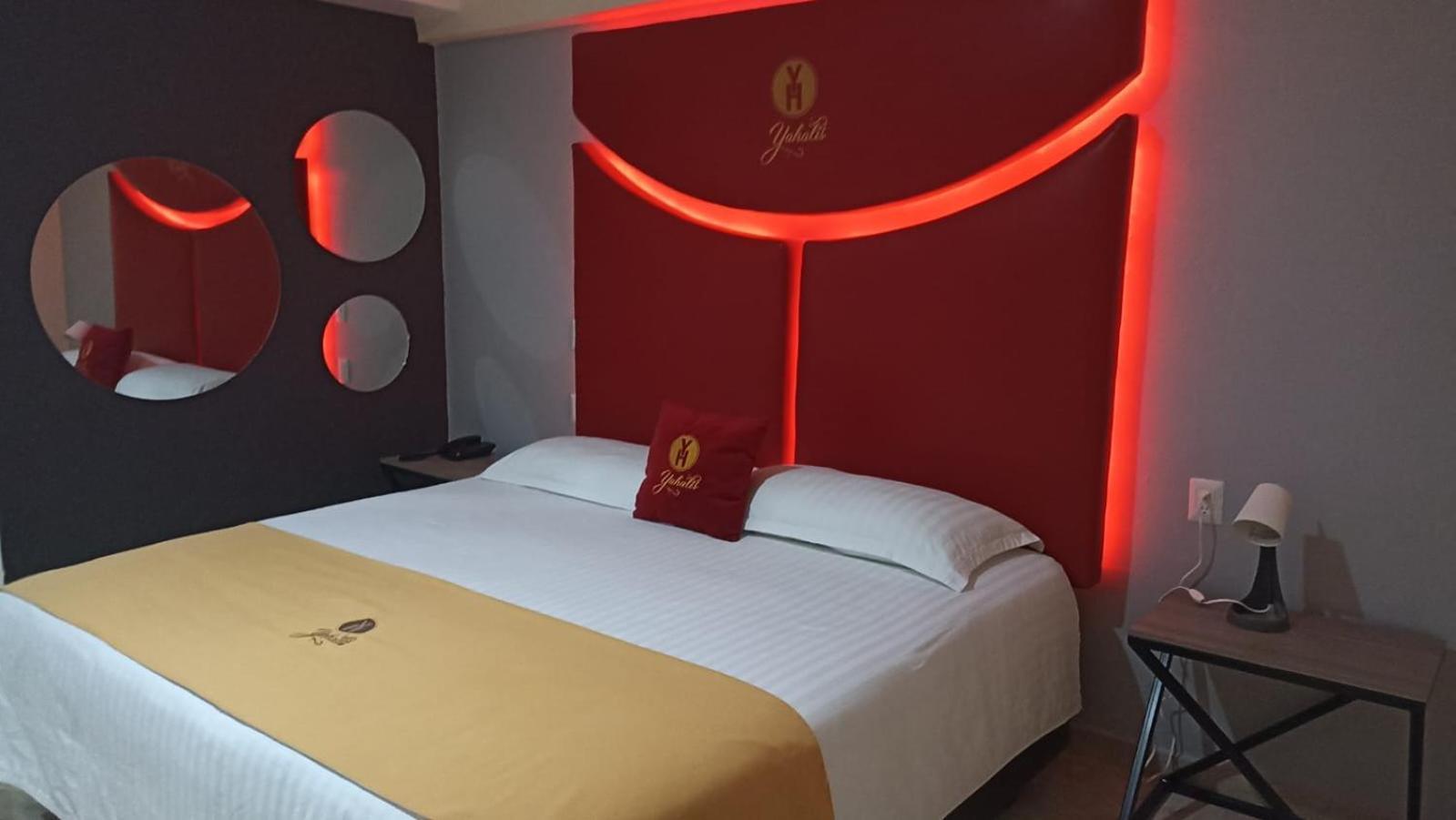 Hotel Yahalis Jilotepec de Abasolo Esterno foto