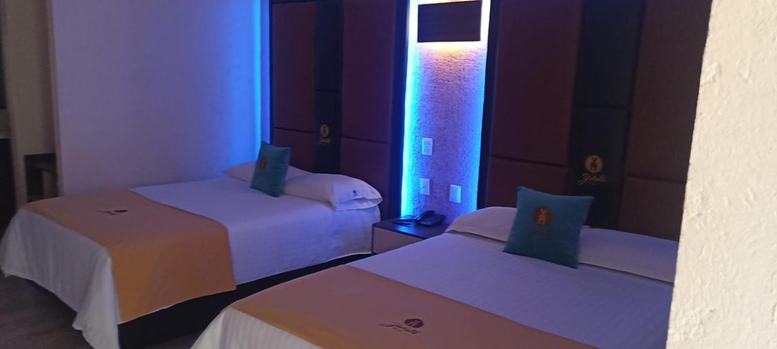 Hotel Yahalis Jilotepec de Abasolo Esterno foto